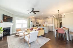 NC- 20 TUDOR WAY