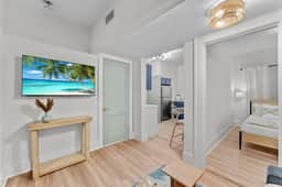 FL- 304 LAKESHORE 2