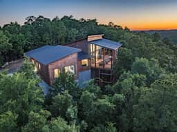 386 Forrest Brook