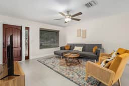 FL- 4129 E RIVER DR