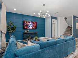 BLUE- SLEEPs 24 w/POOL & MOVIE LOFT!