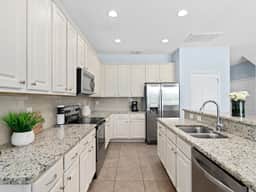 BOHO 45- 8BDR/6BA SLEEPs 28 W/AMENITYs PASS!