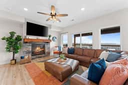 Modern Getaway w/ Hot Tub, Arcade & Stunning Views
