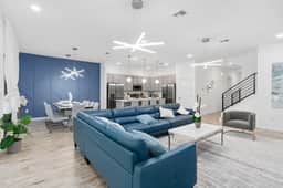 RITZY - 9BDRs/9BAs w/ThemeRooms/LOFT & POOL!