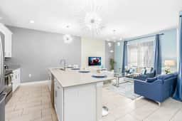 DOPE- FUN/Electric  Home W/POOL & AMENITIEs!