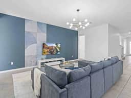 SUPER HUGE-12BD/12BAs SLEEPs 38 & NEAR DiSNEY!