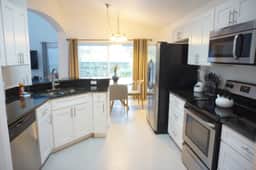 5-Bedroom/10 ppl /Club House