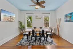 218 Upstairs