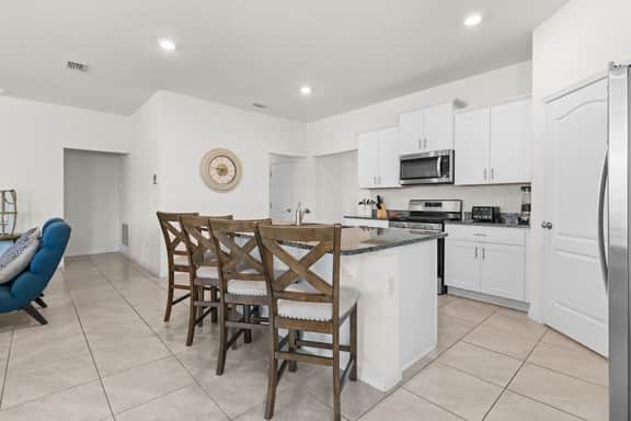 7695 OAKMOSS