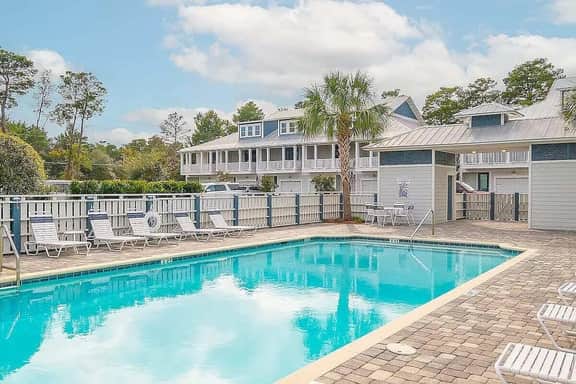 4923 East Destin 4
