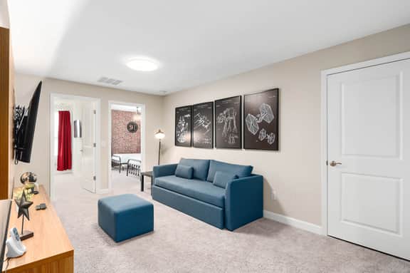 FL- 8004 FORMOSA LN
