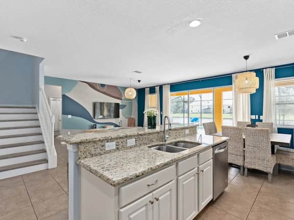 BOHO 45- 8BDR/6BA SLEEPs 28 W/AMENITYs PASS!