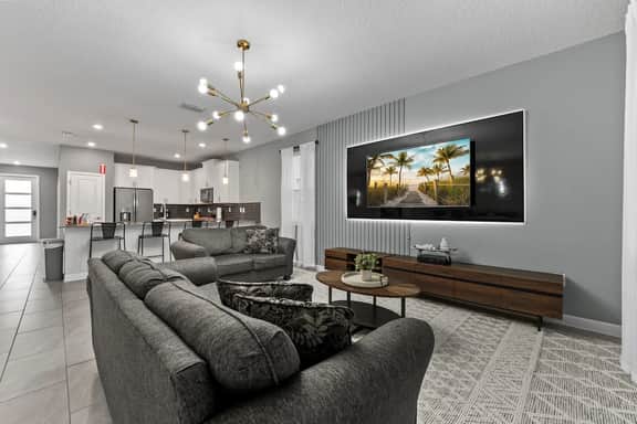 BLISS - 9BDR/SLEEPs 30/MOVIEs ROOM & POOL!