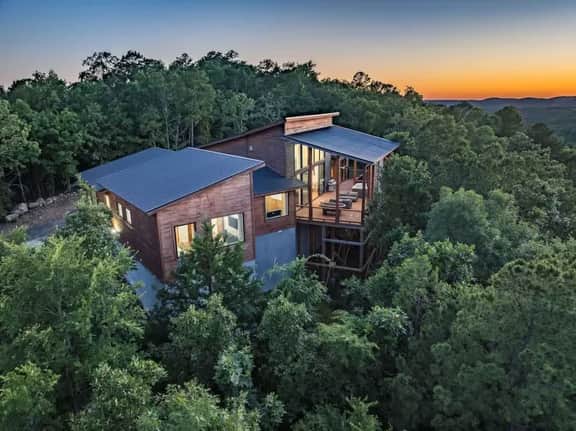 SIT n GO Cabin  (POKER | JACUZZi | VIEWs)