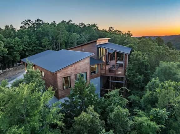SIT n GO Cabin  (POKER | JACUZZi | VIEWs)