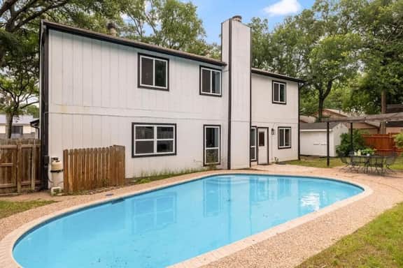 Relaxing Austin Spot: Pool, Fire Pit, Games