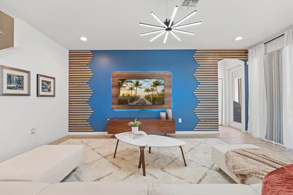 TREND-6BD/4BAs w/AMENTIEs/GYM/JACCUZi!