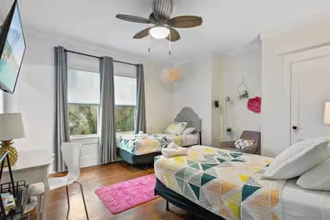 218 Upstairs