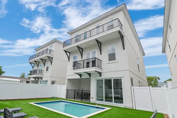49 Boswells DESTIN