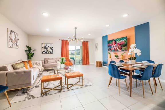FL- 4702 CORALCASTLE