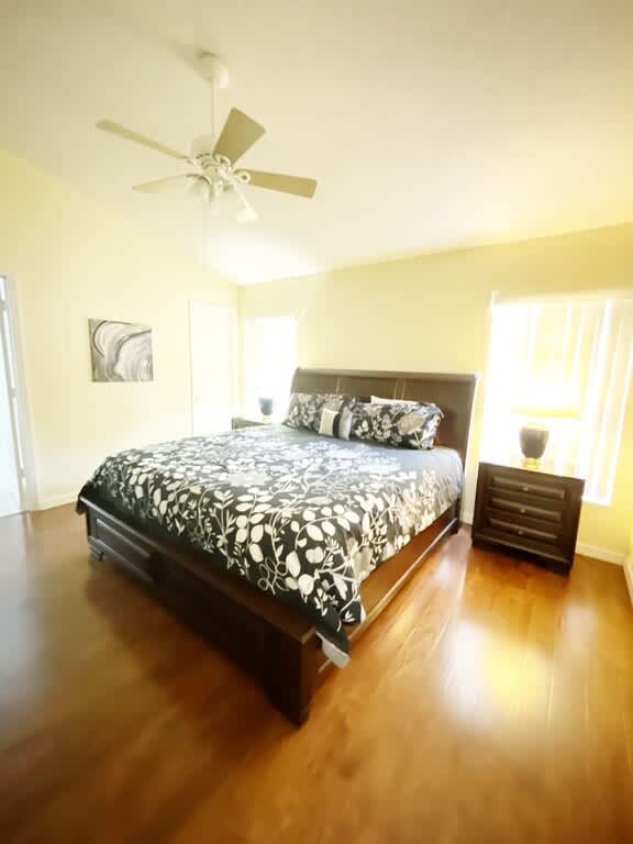 8008 Indian Creek (1)