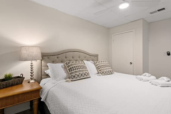 218 Ground Floor
