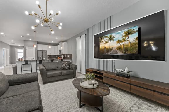 BLISS - 9BDR/SLEEPs 30/MOVIEs ROOM & POOL!