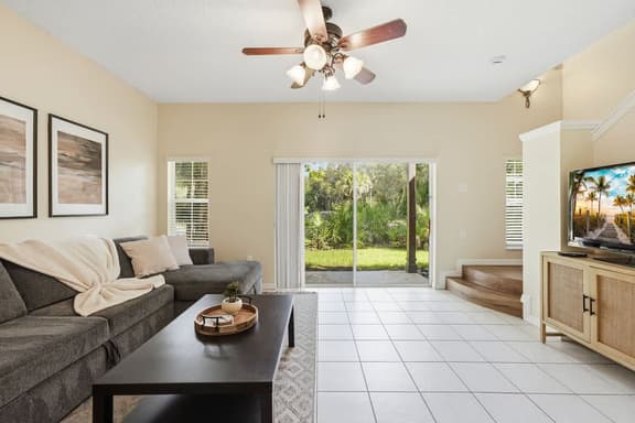 8431 Crystal Cove